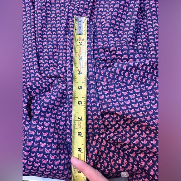 Crab button up shirt 🦀 - See measurements in pics - Picture 9 of 9